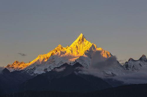 明公啟示錄：隱修門談驅魔與靈界真相